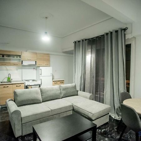 Explore Greece From Bright City Centre Apartment Chalkida Luaran gambar